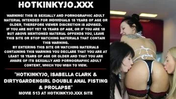 Hotkinkyjo comma isabella clark dirtygardengirl video porn